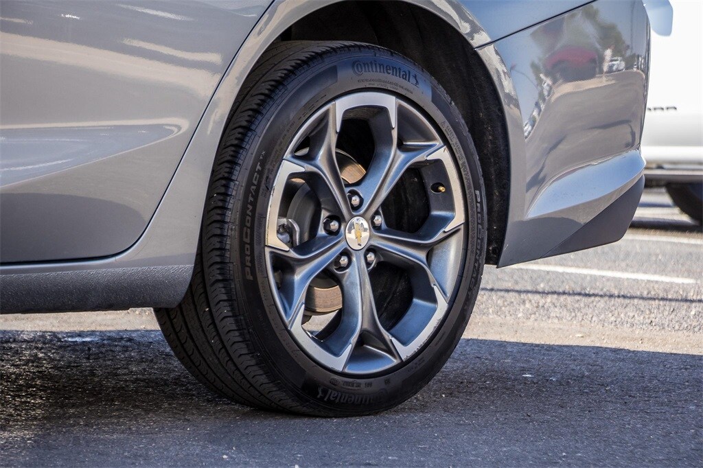 Used 2024 Chevrolet Malibu LT Sedan