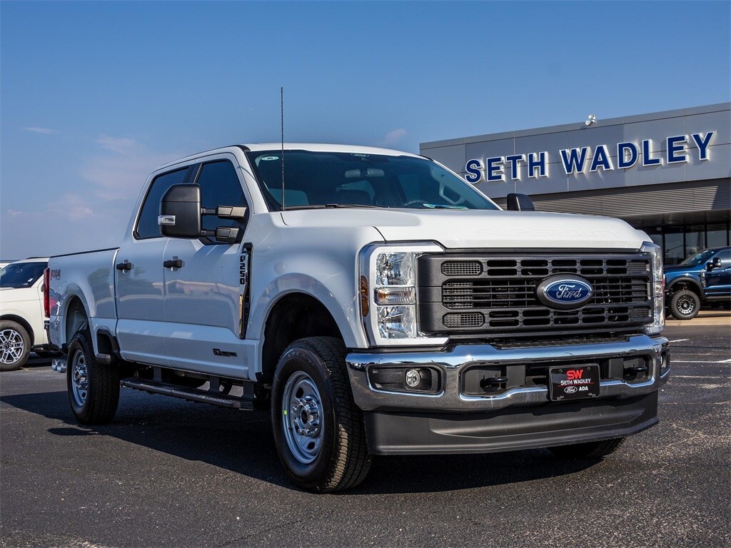 2026 Ford F-250 photo 2