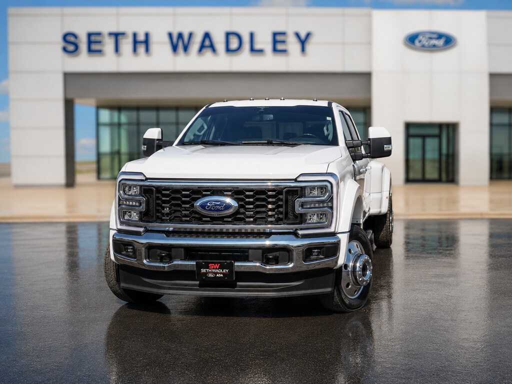 Used 2023 Ford F-450SD Lariat Truck