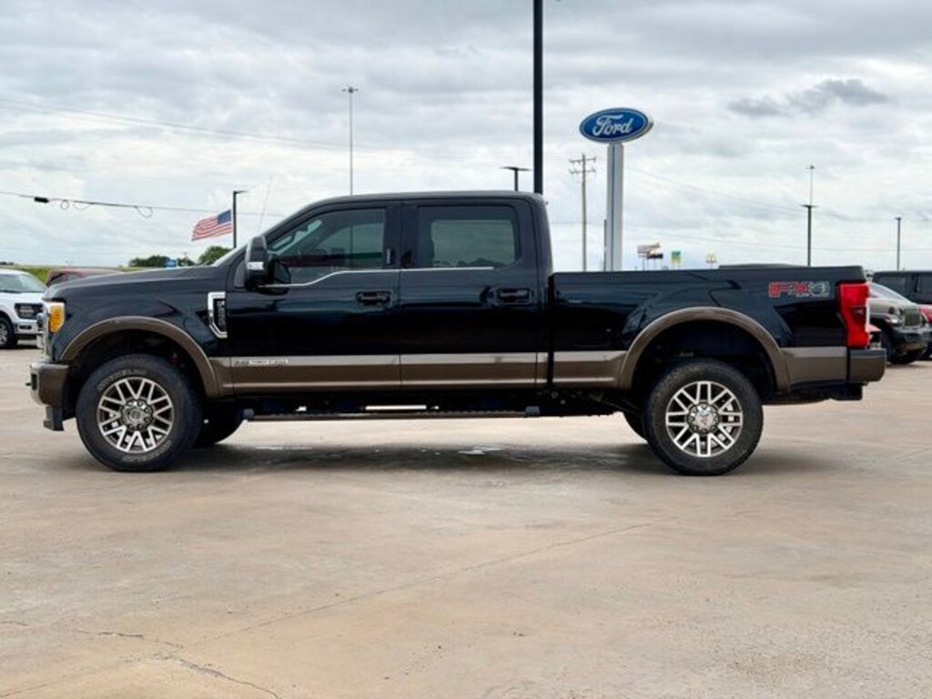 Used 2017 Ford F-250SD King Ranch Truck