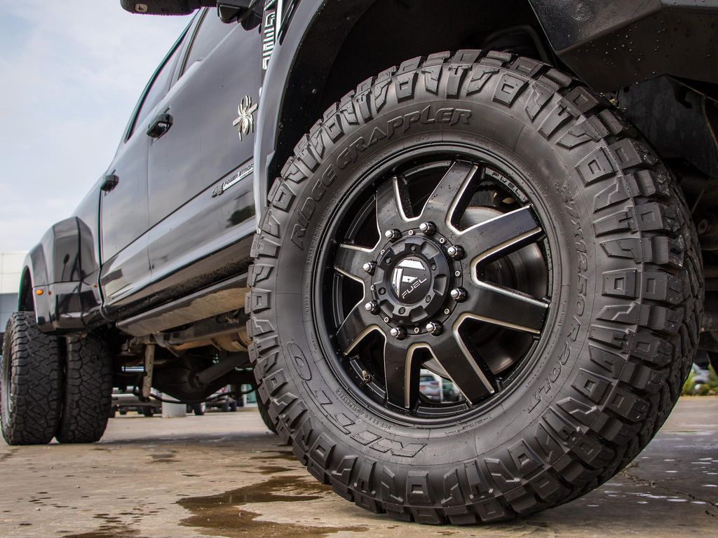 2019 Ford F-350 photo 4