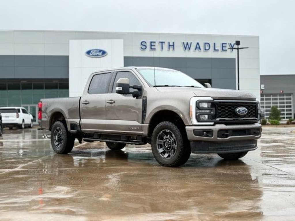 Certified 2023 Ford F-250SD Lariat Truck