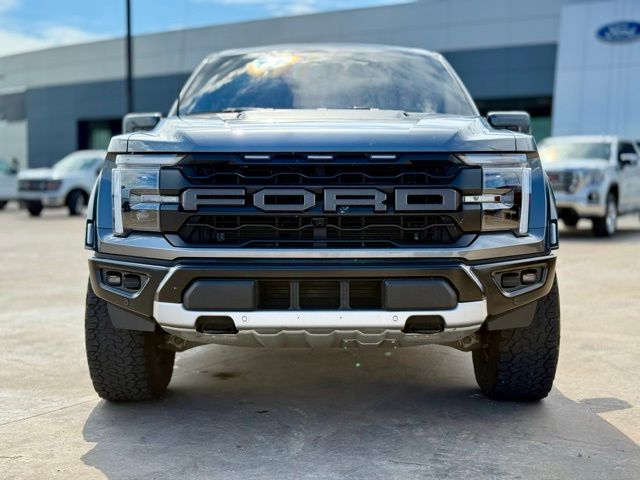 2024 Ford F-150 Raptor photo 3