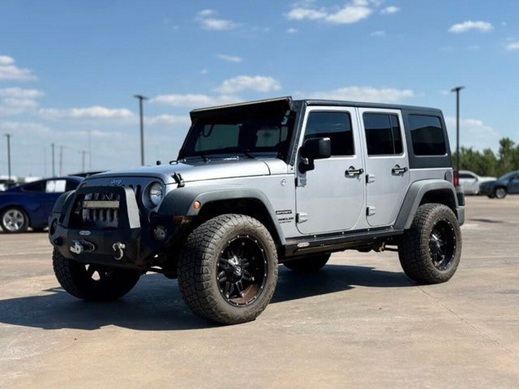 Used 2013 Jeep Wrangler Unlimited Sport SUV