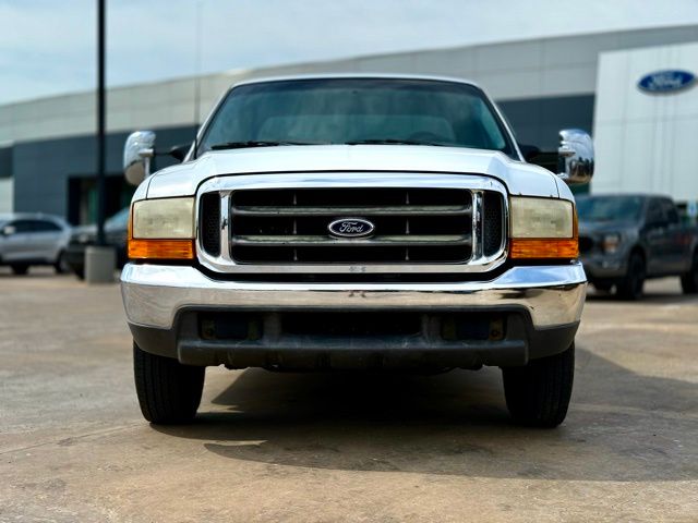 1999 Ford F-250 photo 3