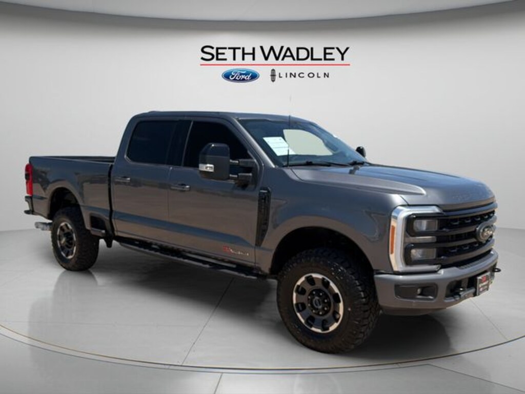 Used 2023 Ford F-250SD Lariat Truck