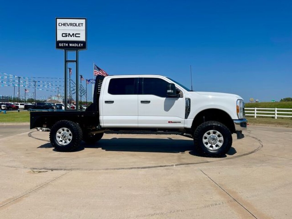 Used 2023 Ford F-250SD XLT Truck