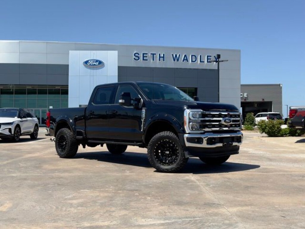 Certified 2026 Ford F-250SD Lariat Truck
