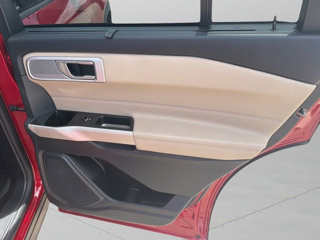 2021 Ford Explorer Limited - Photo 12