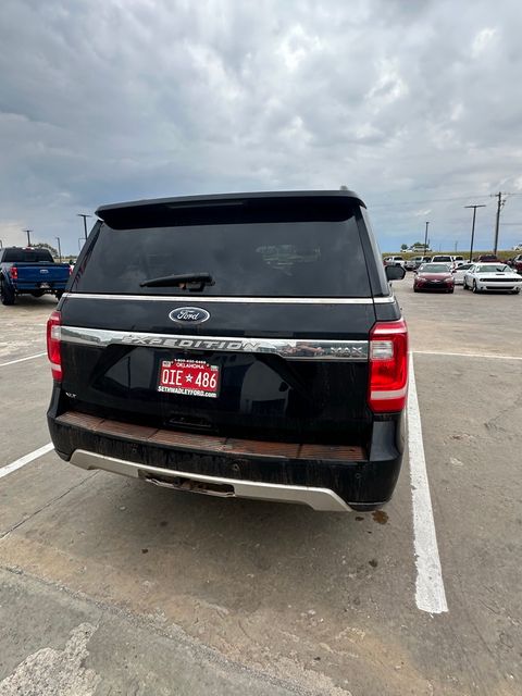 2020 Ford Expedition MAX XLT photo 2