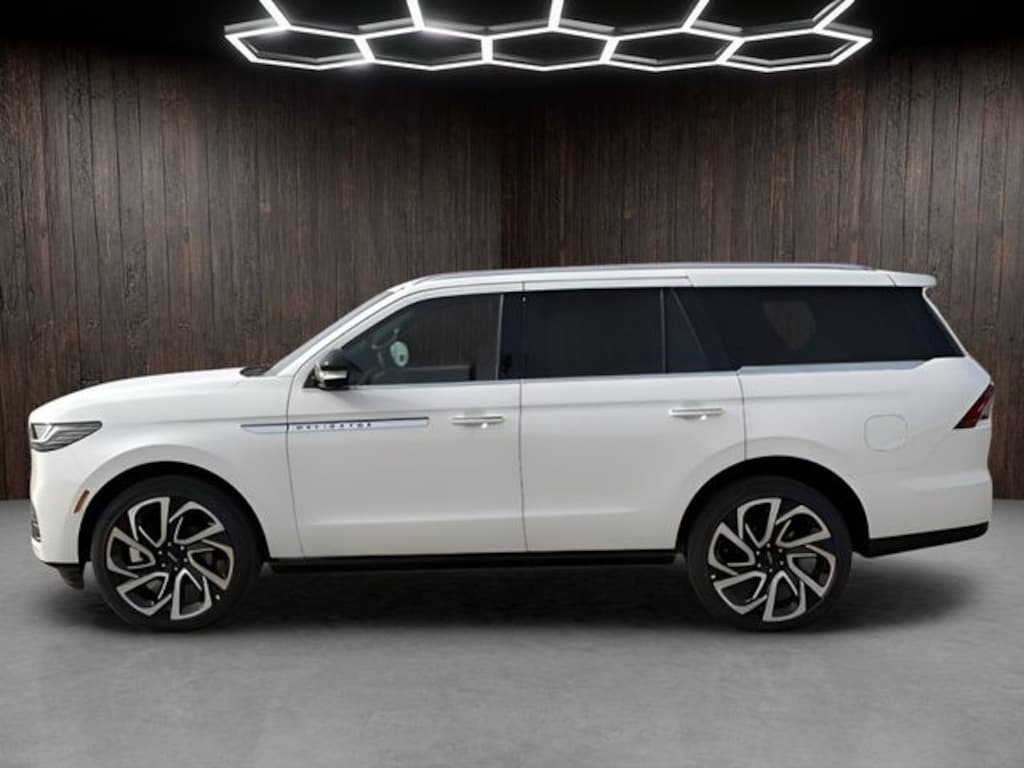 New 2026 Lincoln Navigator Reserve SUV