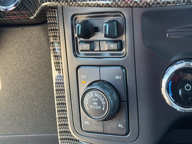 2024 Ford F-150 Lariat - Photo 32