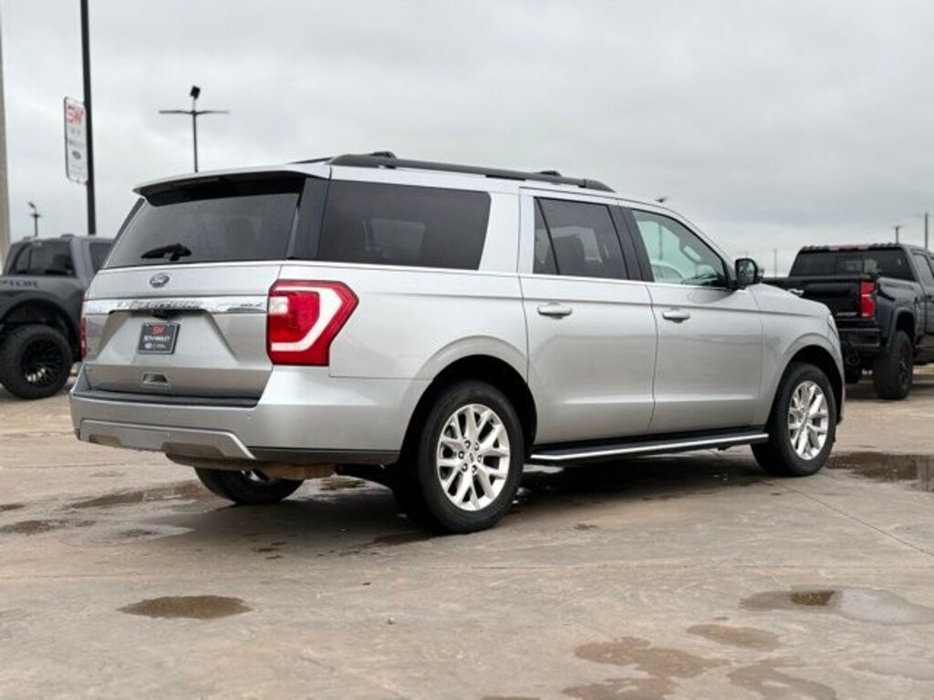 Used 2021 Ford Expedition Max XLT SUV
