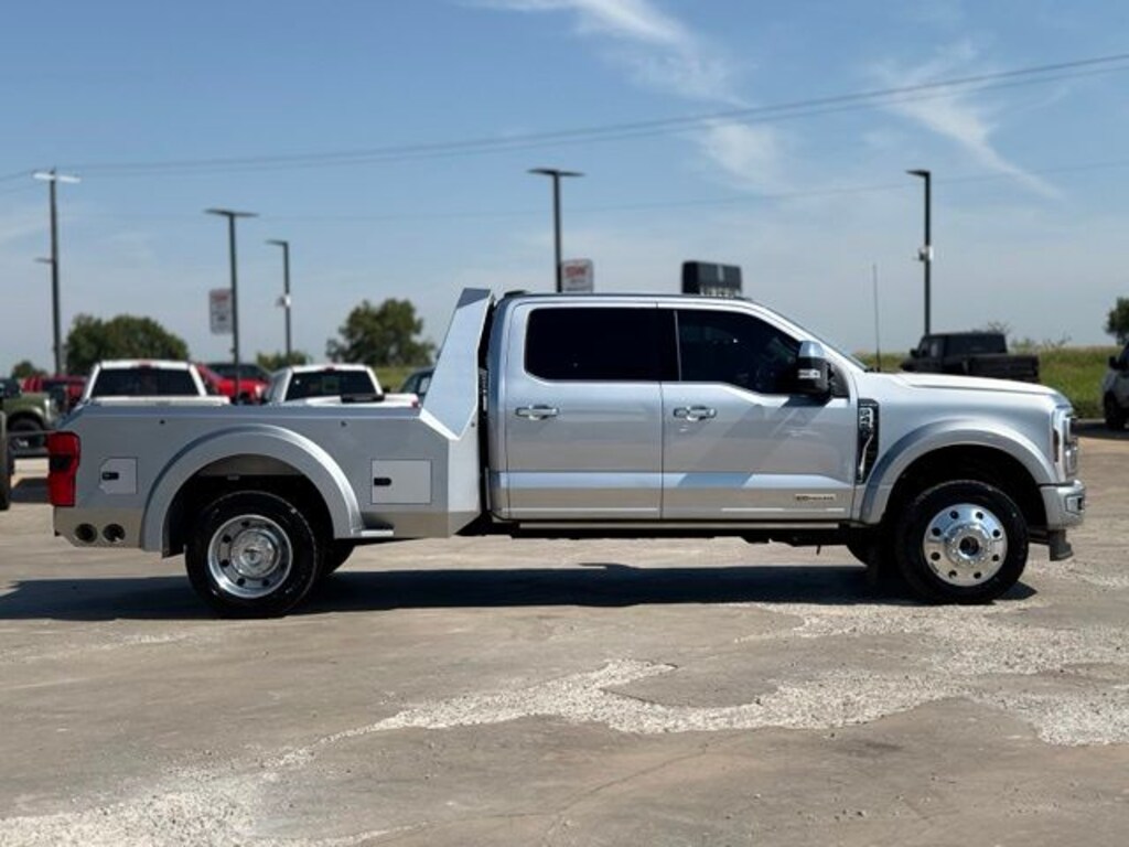 Used 2024 Ford F-450SD Platinum Truck