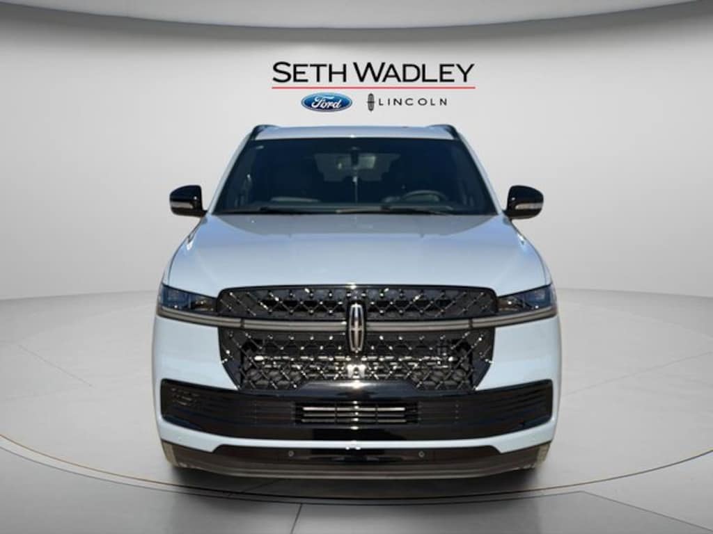 New 2026 Lincoln Navigator L Reserve SUV