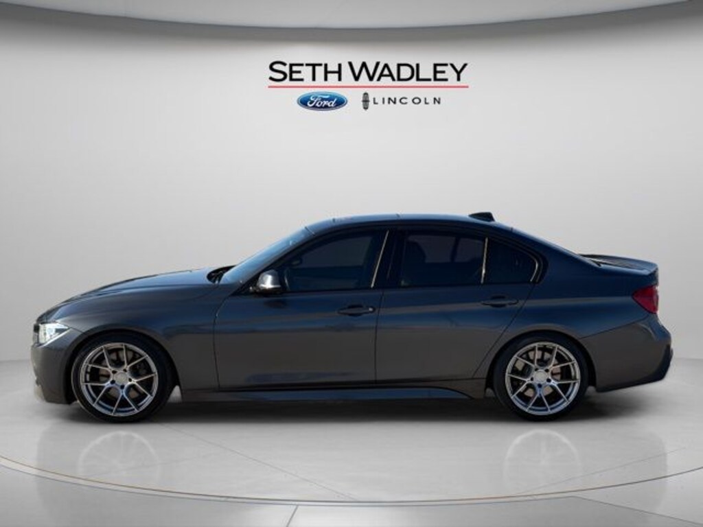 Used 2017 BMW 3 Series 330i Sedan