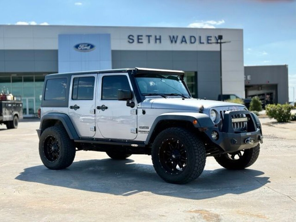 Used 2013 Jeep Wrangler Unlimited Sport SUV