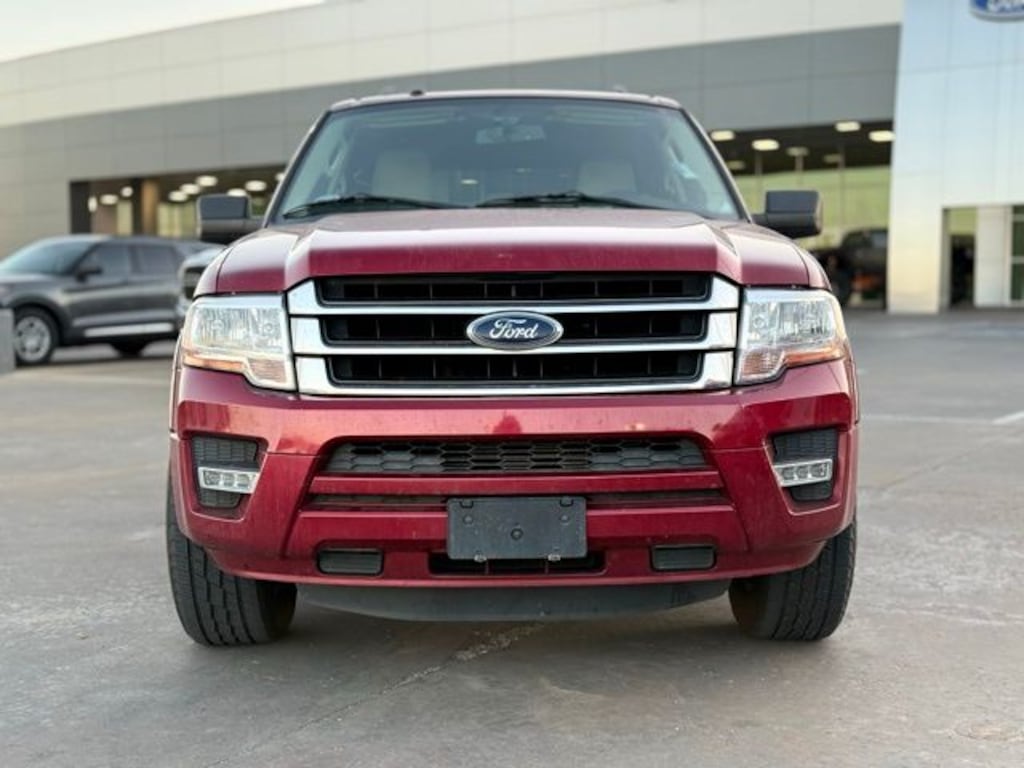 Used 2017 Ford Expedition XLT SUV
