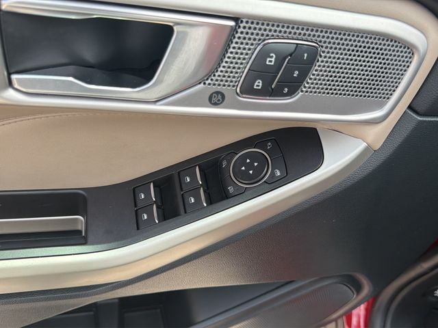 2021 Ford Explorer Limited - Photo 21