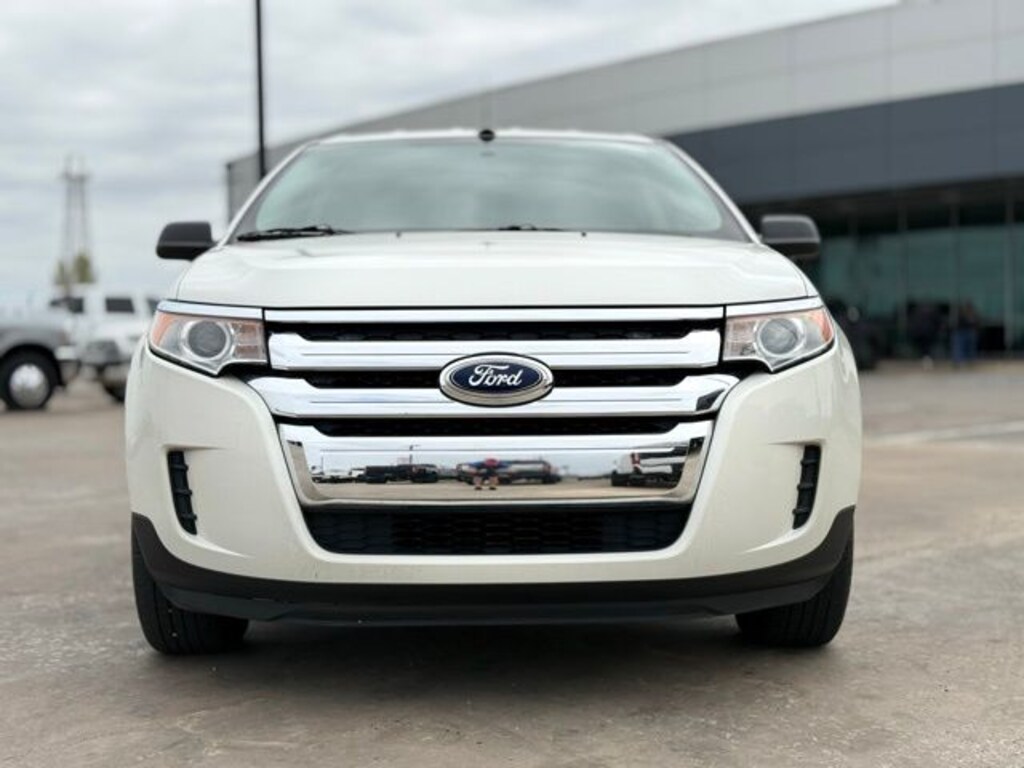 Used 2013 Ford Edge SE SUV