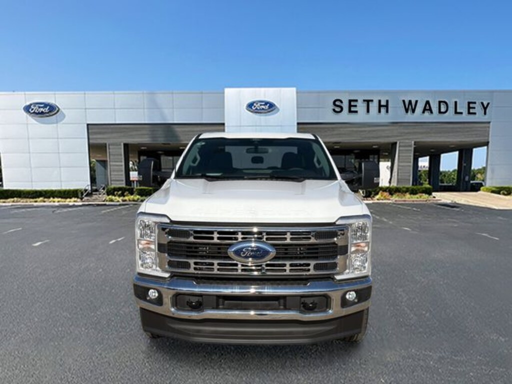 New 2025 Ford F-350SD XLT Truck
