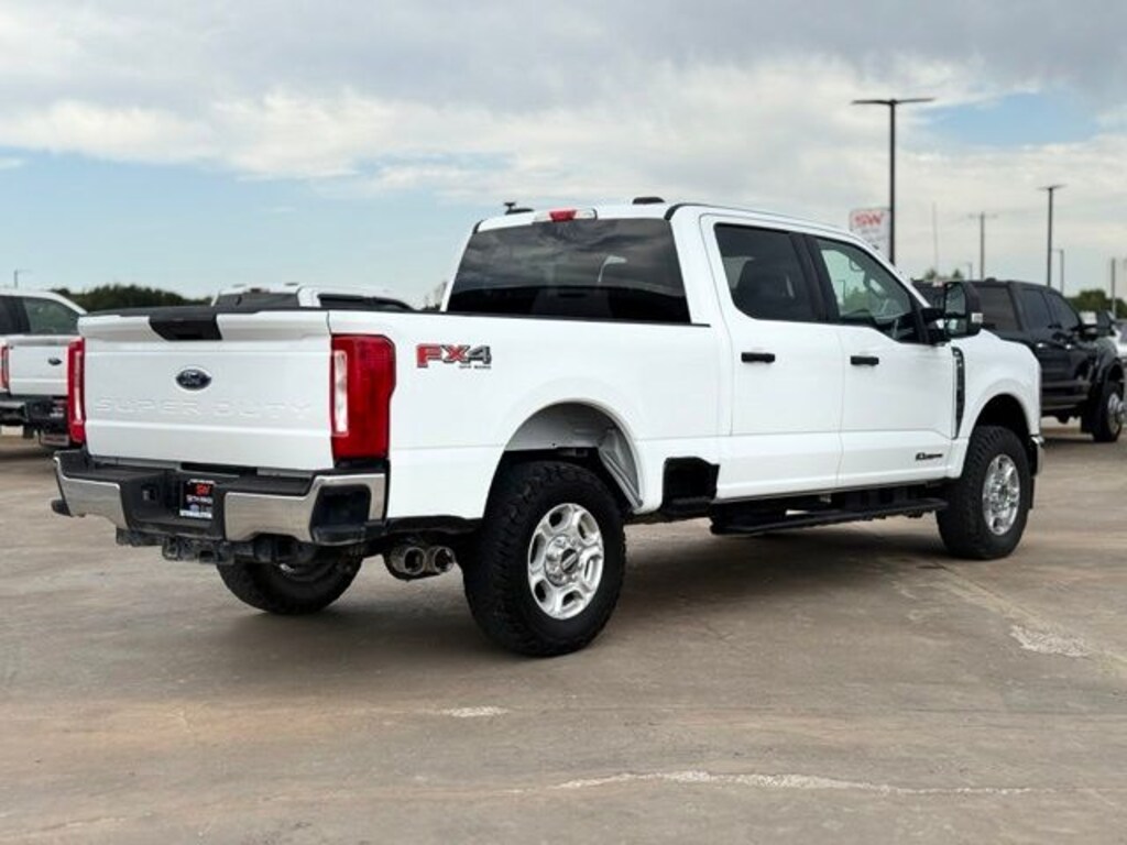 Used 2025 Ford F-250SD XLT Truck