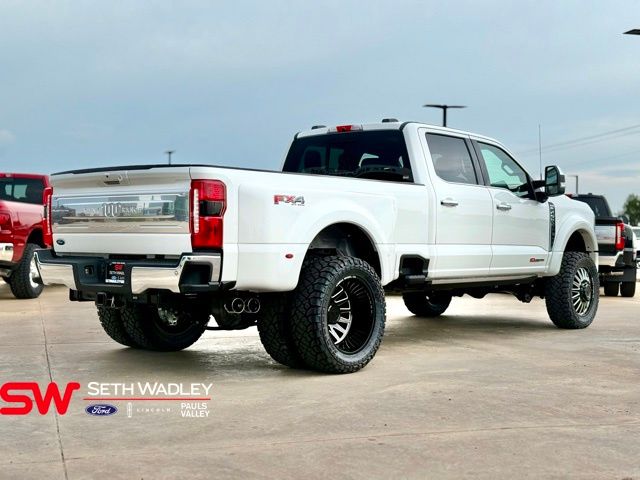 2026 Ford F-450 King Ranch photo 2