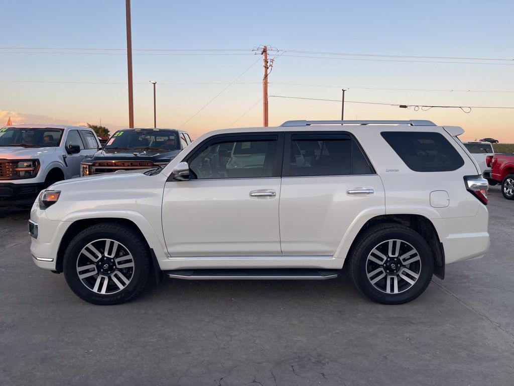 2016 Toyota 4Runner Limited 4WD photo 2