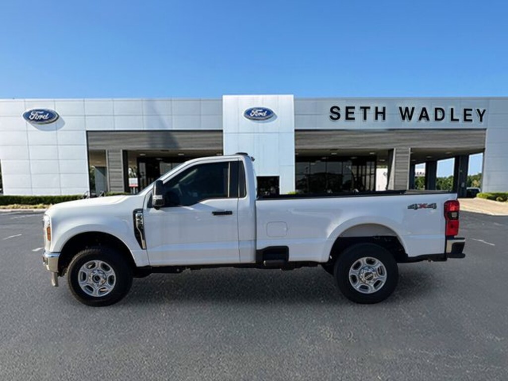 New 2025 Ford F-350SD XLT Truck