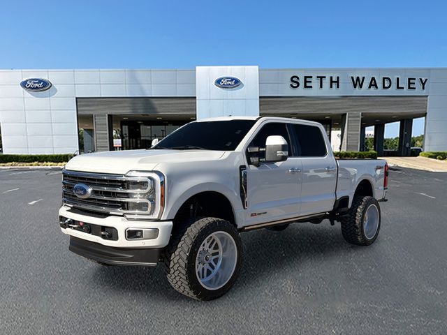 2023 Ford F-350 photo 3