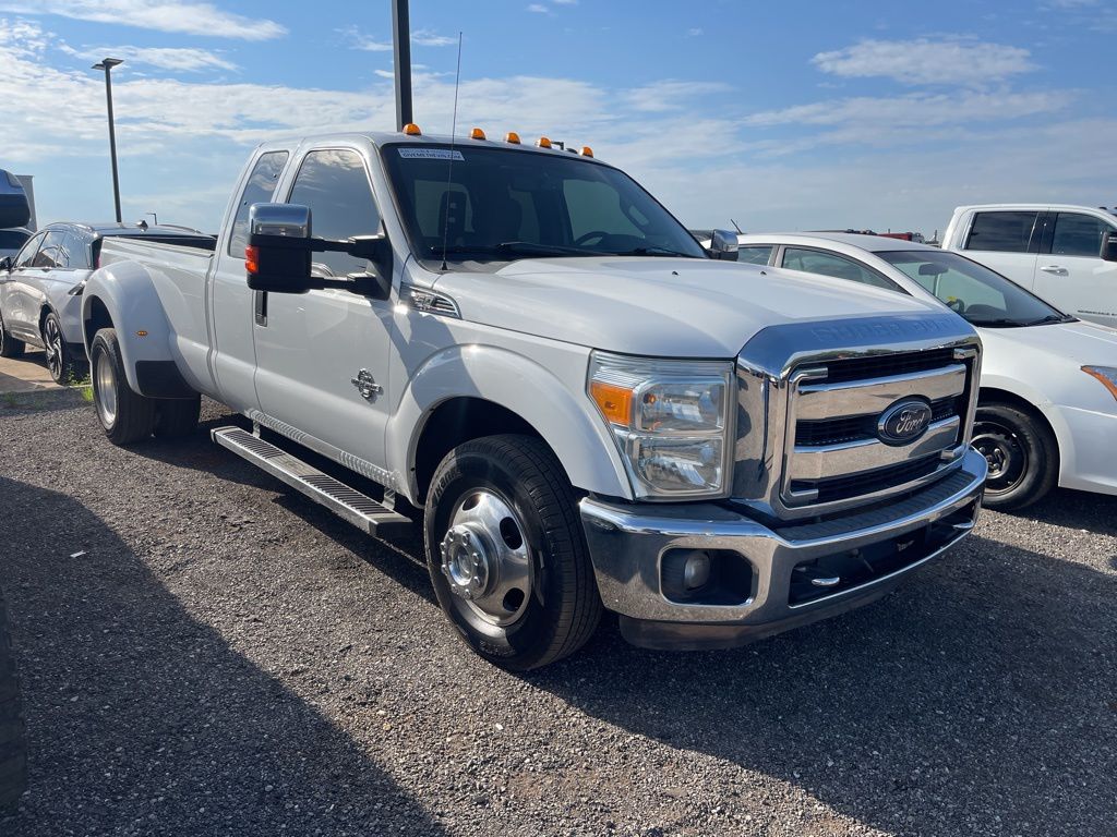 2014 Ford F-350 photo 2