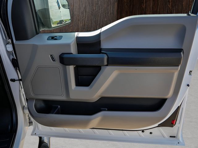 2017 Ford F-150 XL - Photo 16