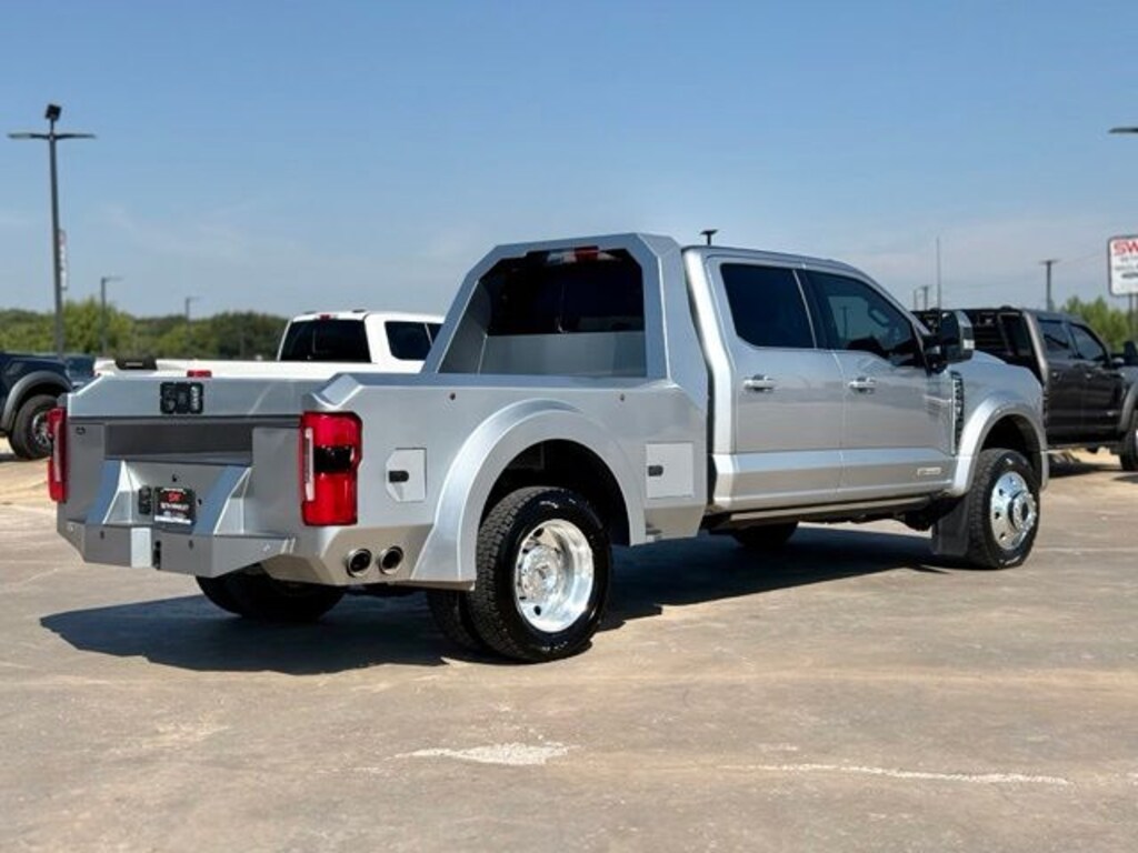 Used 2024 Ford F-450SD Platinum Truck