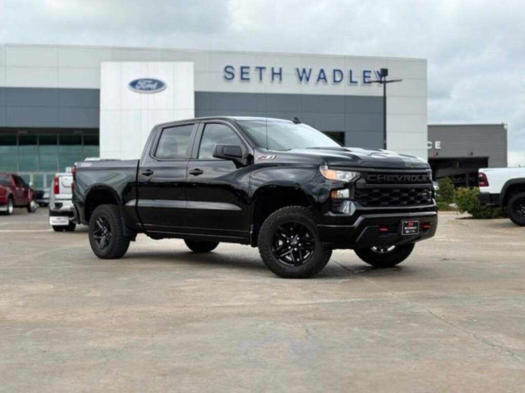 Used 2024 Chevrolet Silverado 1500 Custom Trail Boss Truck