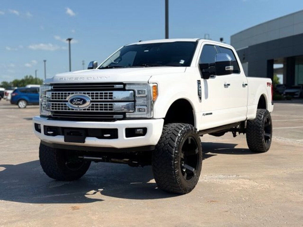 Used 2017 Ford F-250SD Platinum Truck