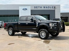 2022 Ford F-350SD Limited Truck
