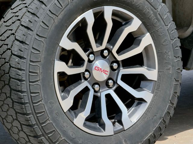 2020 GMC Sierra 1500 AT4 - Photo 8