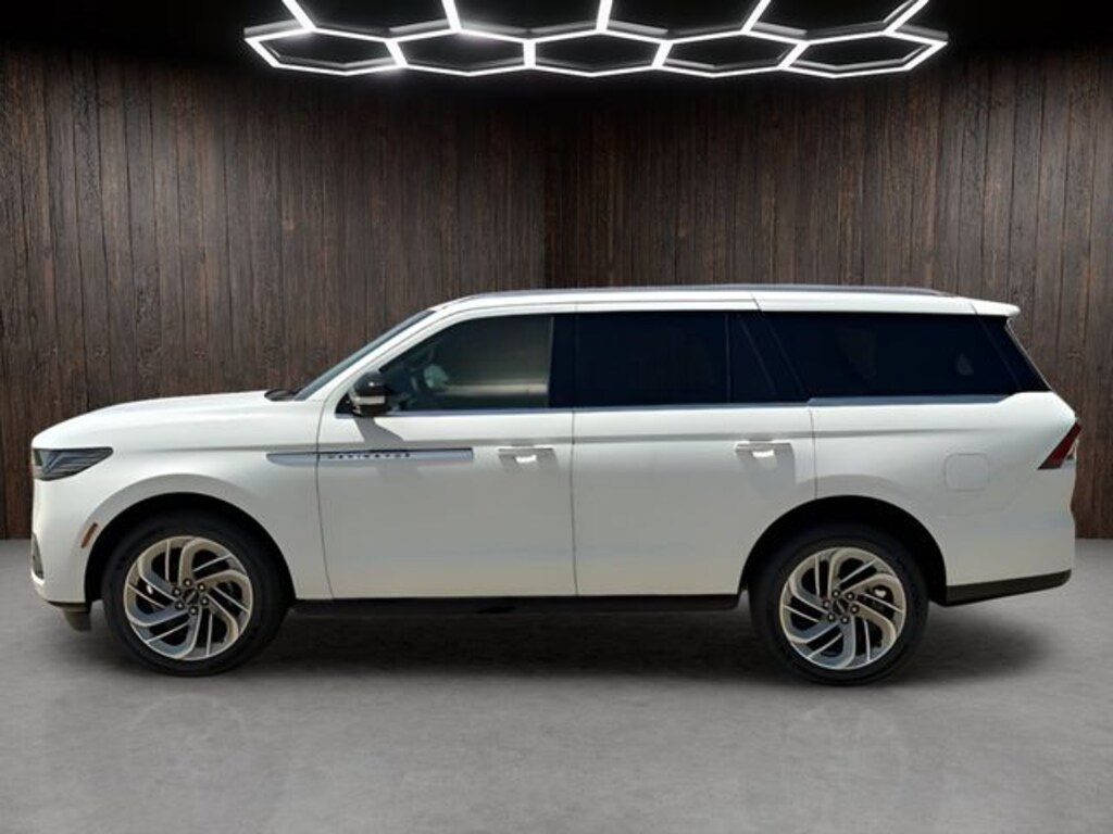 New 2026 Lincoln Navigator Reserve SUV