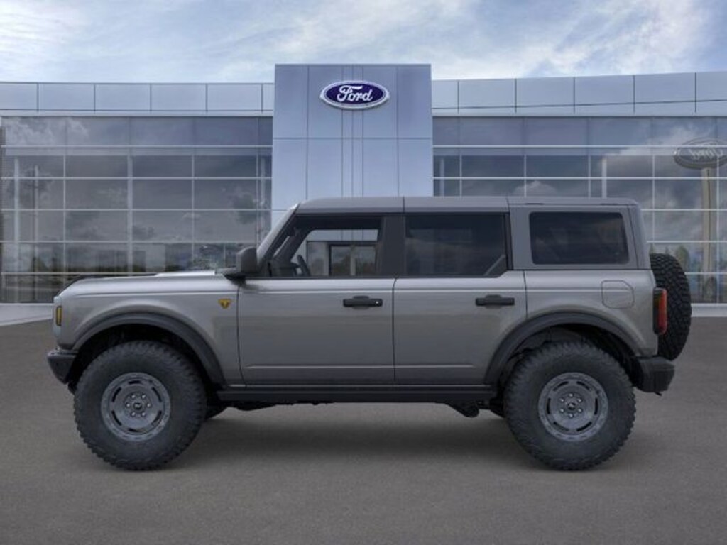 New 2025 Ford Bronco Badlands SUV
