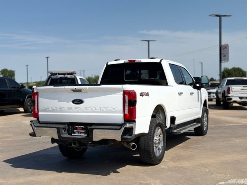 Certified 2023 Ford F-250SD Lariat Truck