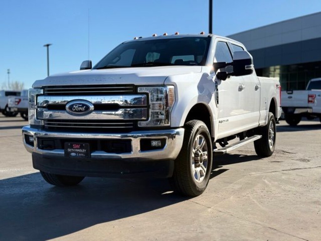 Used 2017 Ford F-250SD Lariat Truck