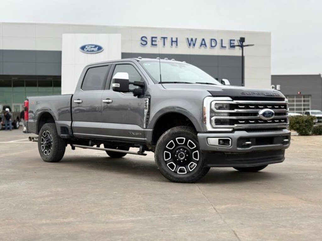 Used 2024 Ford F-250SD Platinum Truck