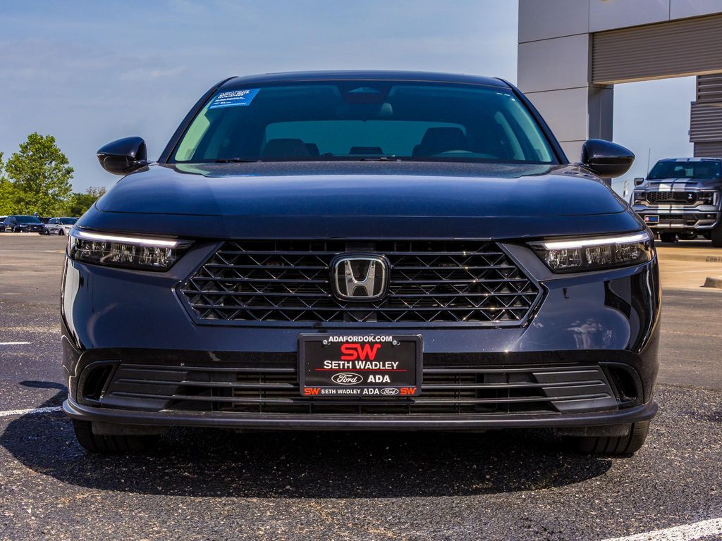 2025 Honda Accord SE photo 4