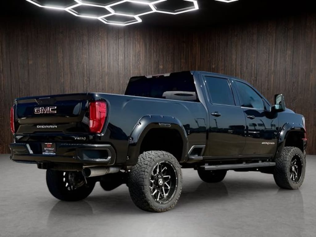 Used 2020 GMC Sierra 2500HD AT4 Truck