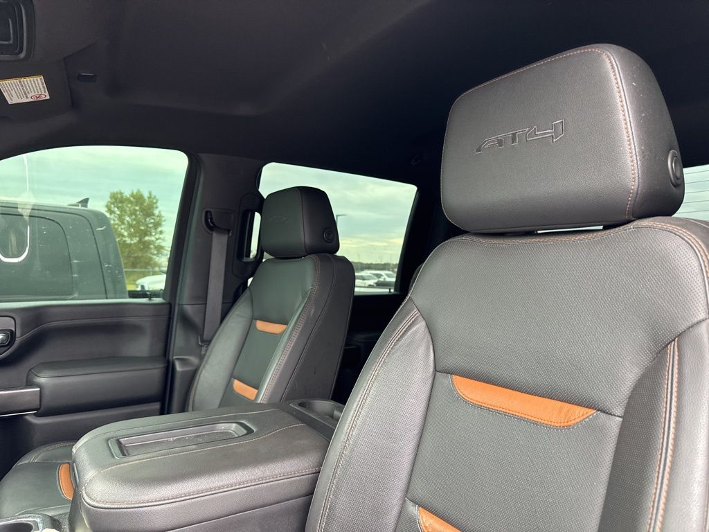 2022 Gmc Sierra HD AT4 photo 2