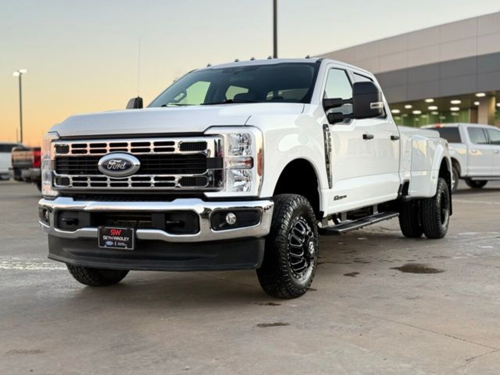 Used 2024 Ford F-350SD XLT Truck