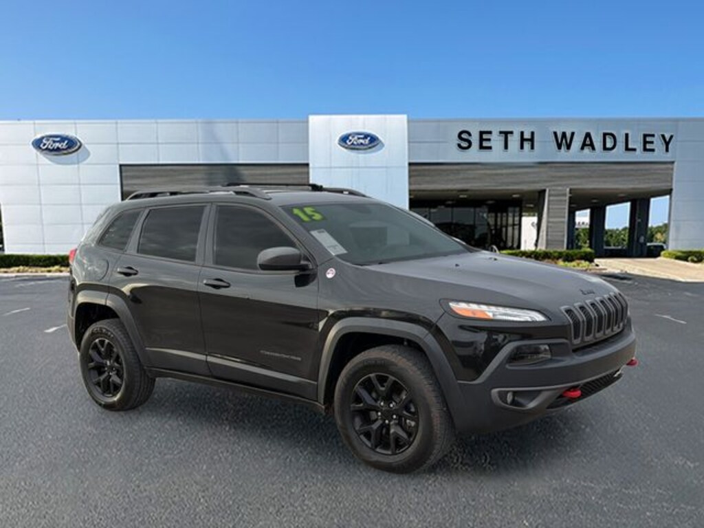 Used 2015 Jeep Cherokee Trailhawk SUV