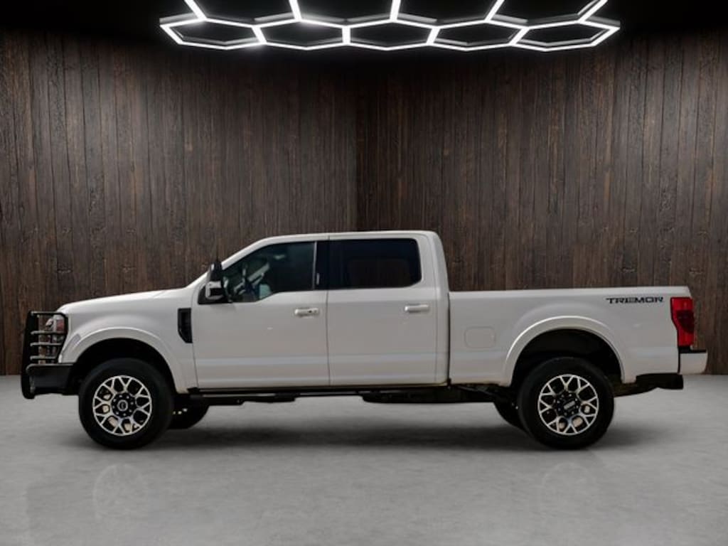 Used 2020 Ford F-250SD Lariat Truck