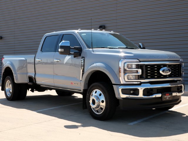  Ford F-450SD
