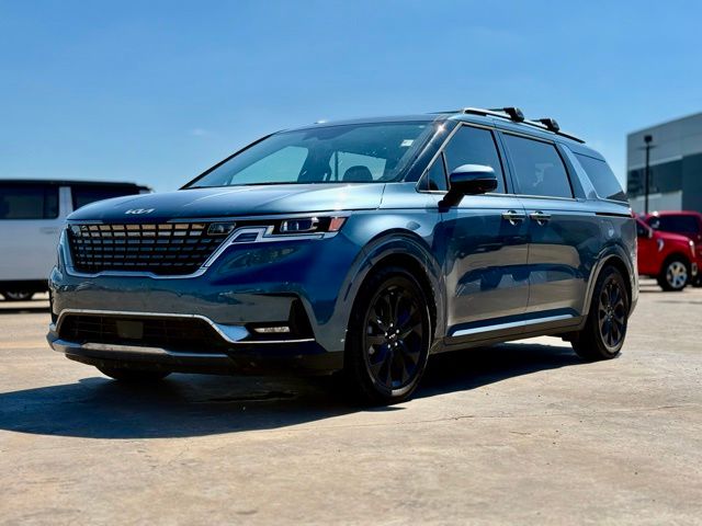 2024 Kia Carnival SX Prestige photo 3